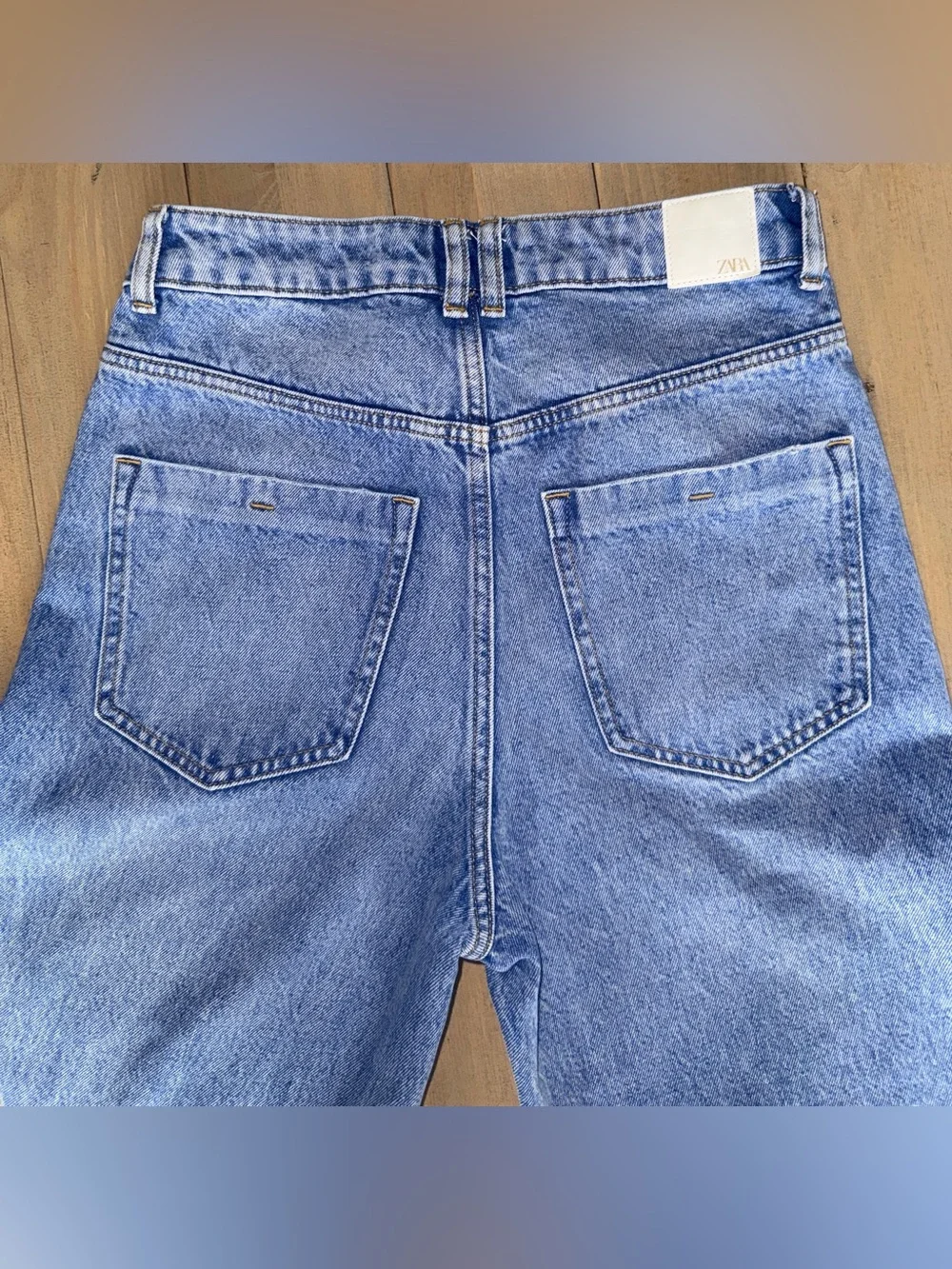 Zara Distressed Wide-Leg Jeans Size 4